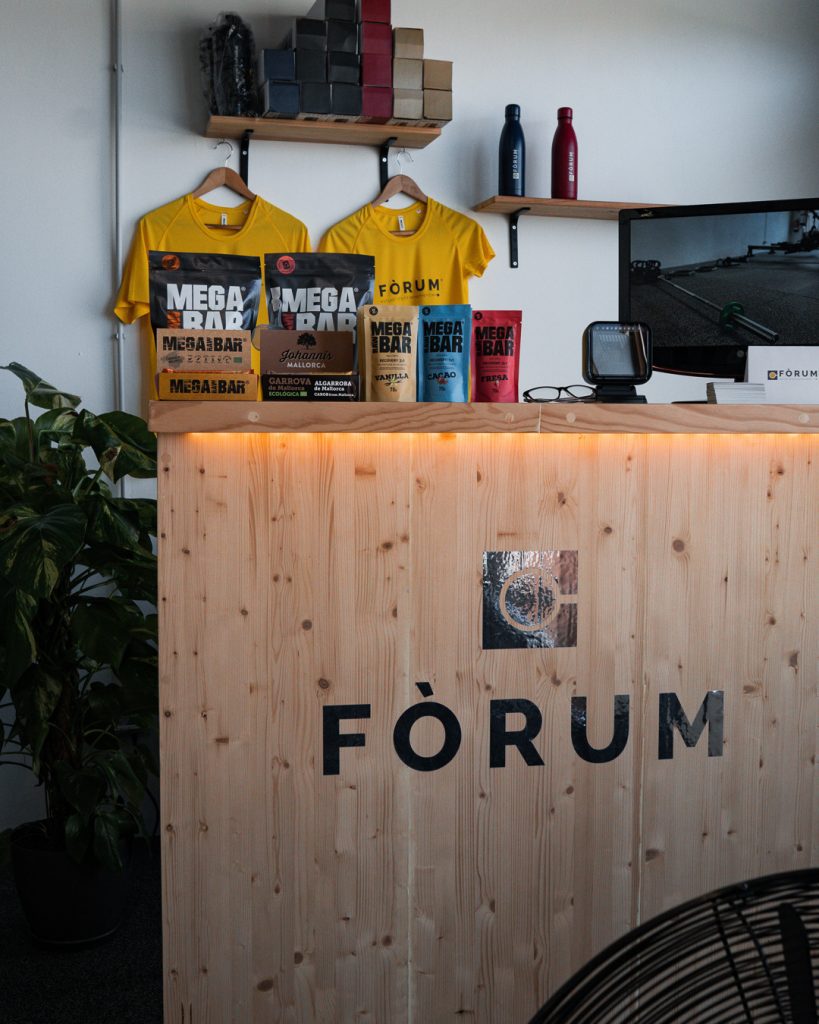 Trabaja con nosotros 4 Estudi Forum Sant Llorens - Forum Estudi d'entrenament