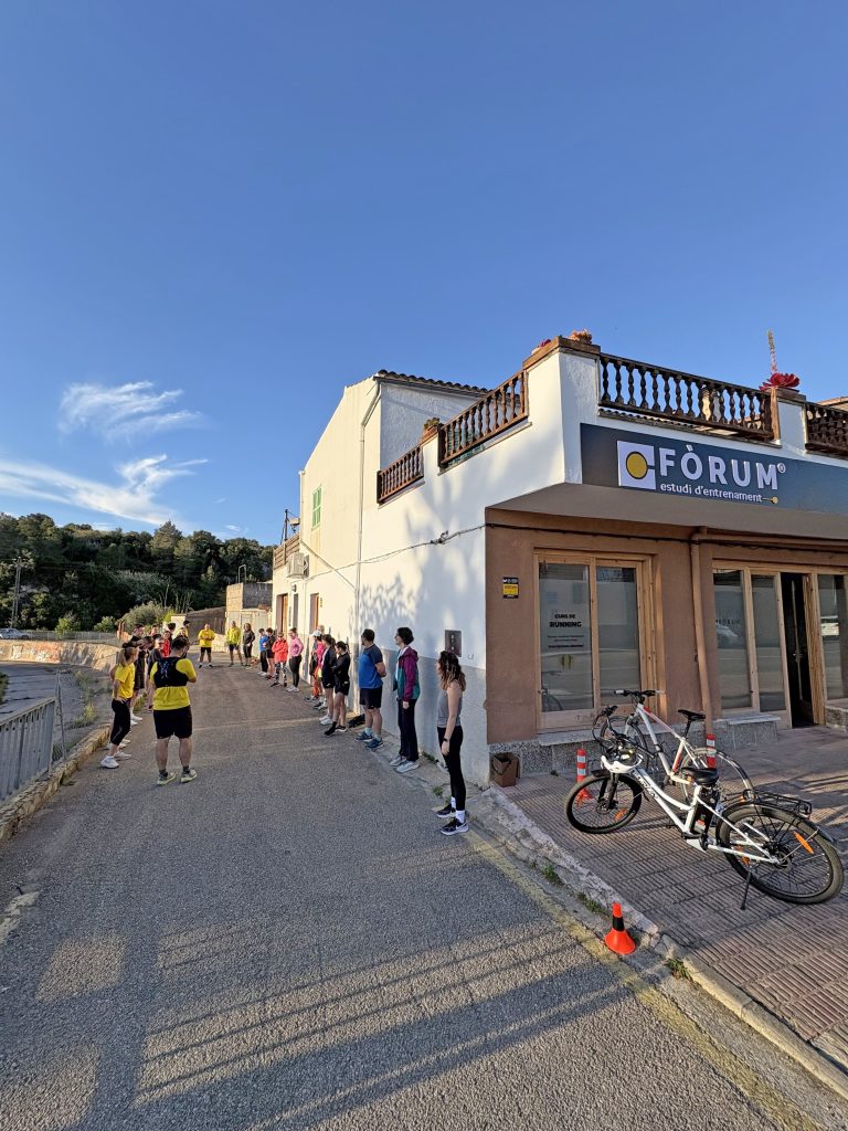 Trabaja con nosotros 2 IMG 4377 - Forum Estudi d'entrenament